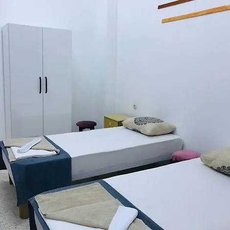 Hotel Bal *